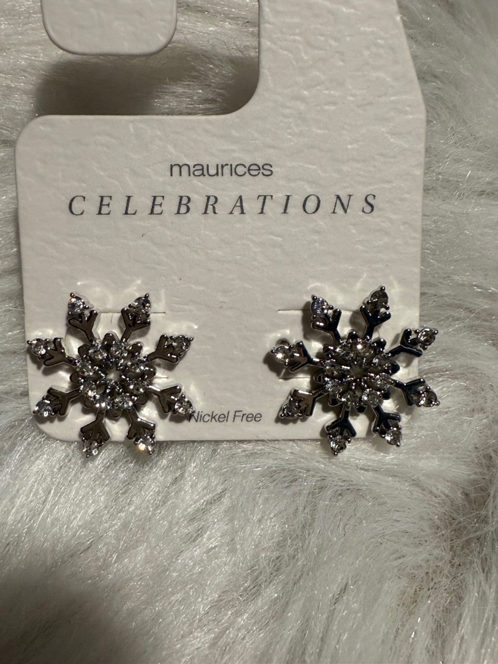 Maurices Nickel Free Snowflake Earrings & Necklace Set - Picture 4 of 4
